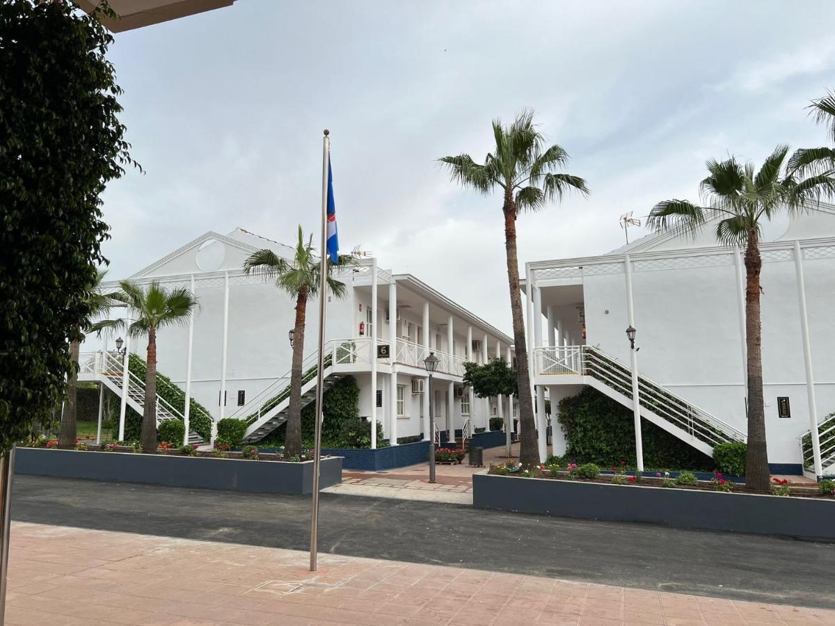 Hotel Jm Jardin De La Reina Guillena Kültér fotó